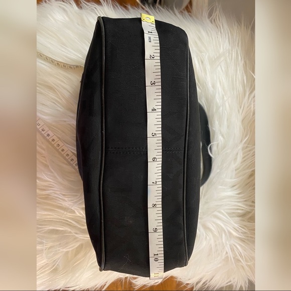 DKNY Logo purse - Picture 3 of 4